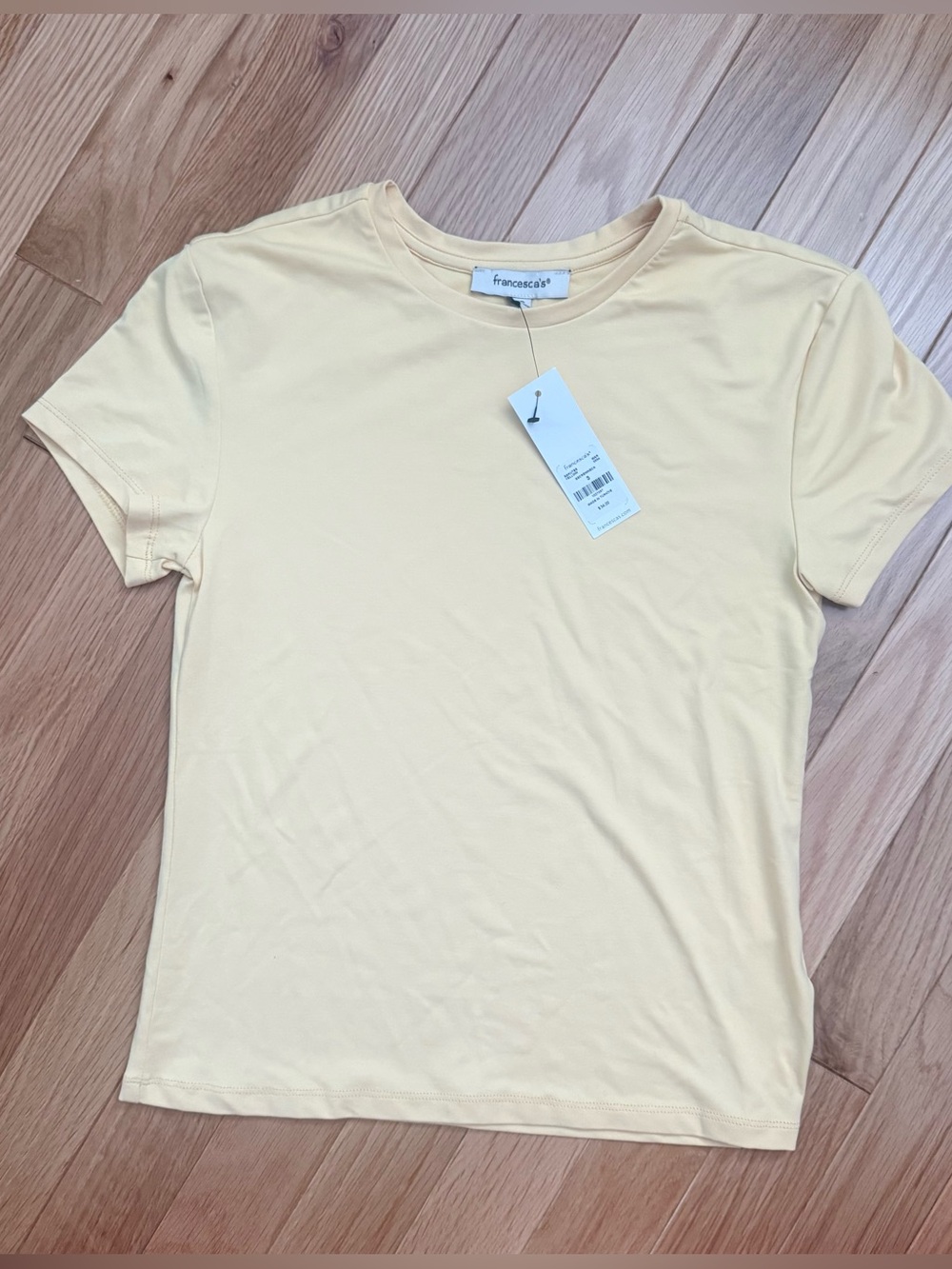 Francesca's Collections Pale Lemon Short Sleeve Crewneck Tee